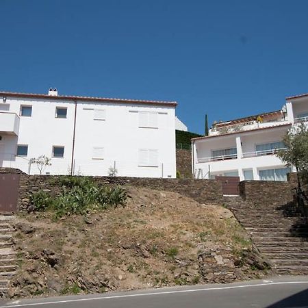 Aparthotel L'Heretat Cadaques Bagian luar foto