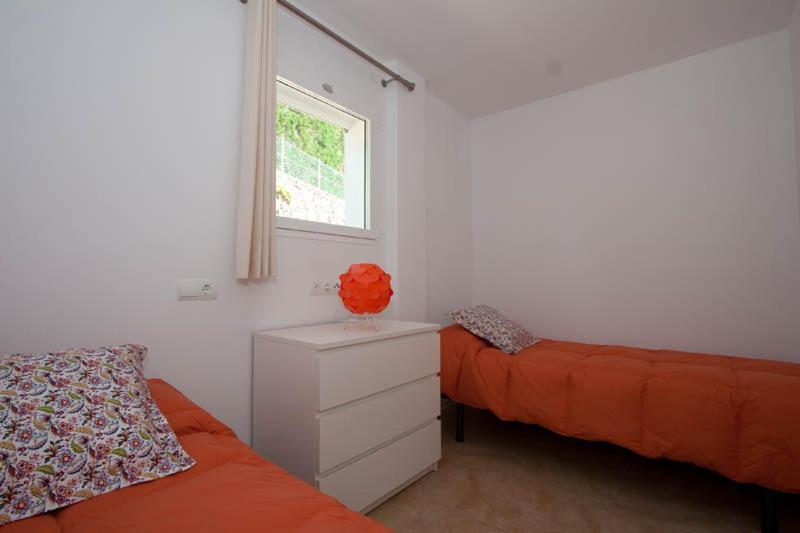 Aparthotel L'Heretat Cadaques Ruang foto